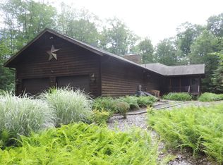 72 Norton Dr, Gouldsboro, PA 18424