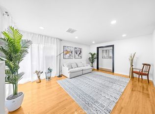 934 W Bonnie Brae Ct, Ontario, CA 91762