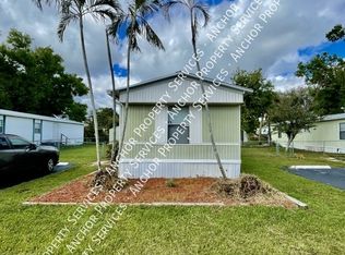 256 Stockton St, North Fort Myers, FL 33903