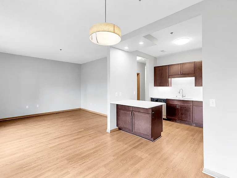 Cedar Pointe Townhomes — Photo 77