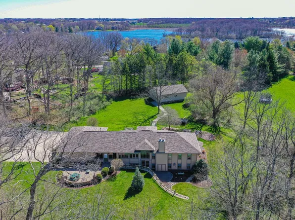 30823 Lawn DRIVE, Waterford, WI 53185