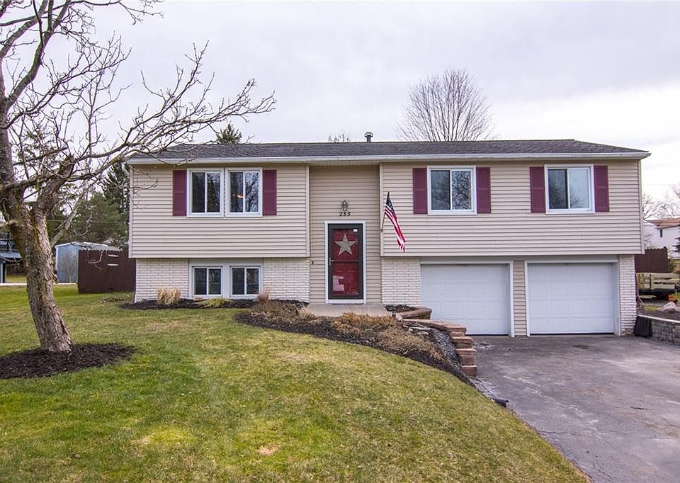 1st image of 255 Blackwell Ln