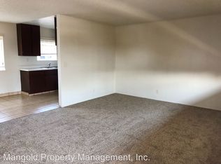 989 Acosta Plz APT 12, Salinas, CA 93905