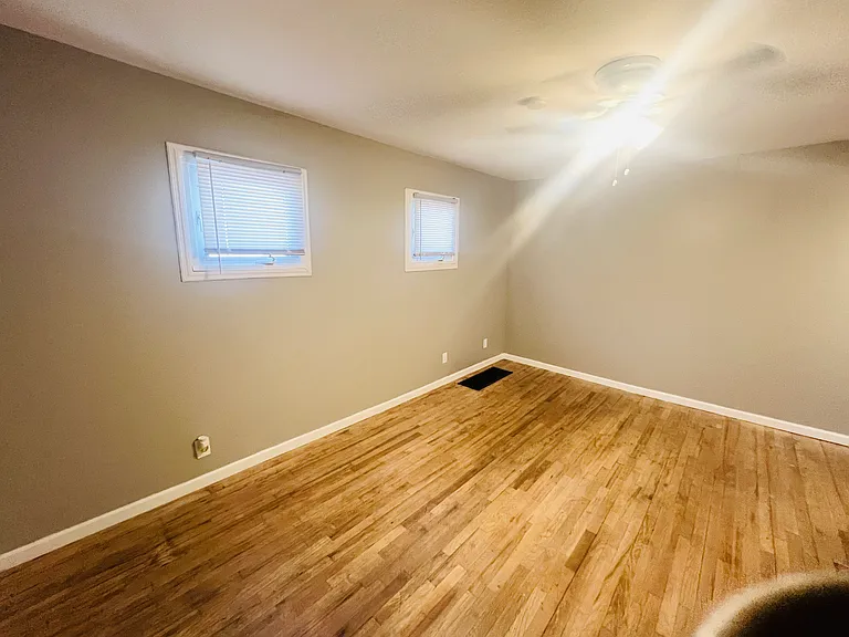 3320 Dix Ave — Photo 13