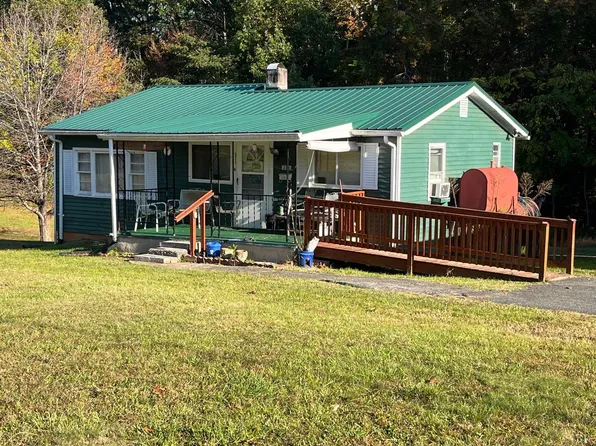 211 Casey Ln, Madison Heights, VA 24572