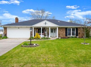 28 Stone Ridge Dr, Huntington, IN 46750