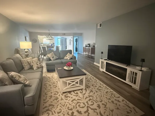 300 N Highway A1a APT 202D, Jupiter, FL 33477