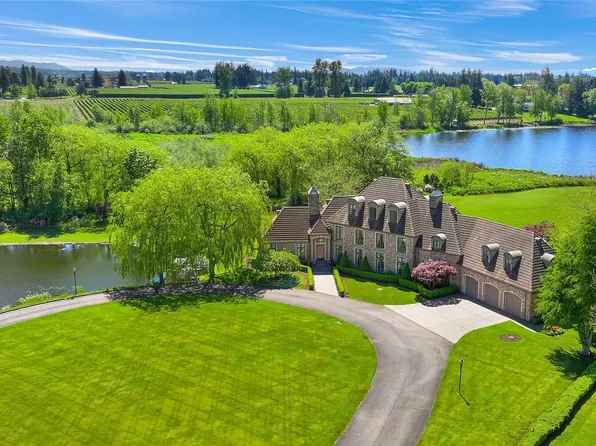 7245 Barbers Grove Lane, Lynden, WA 98264