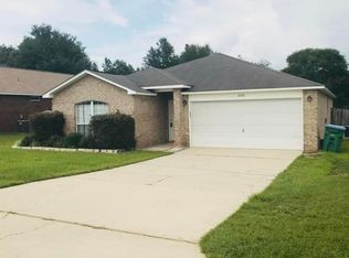 220 Limestone Cir, Crestview, FL 32539