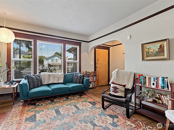 4th image of 2121 S M Street