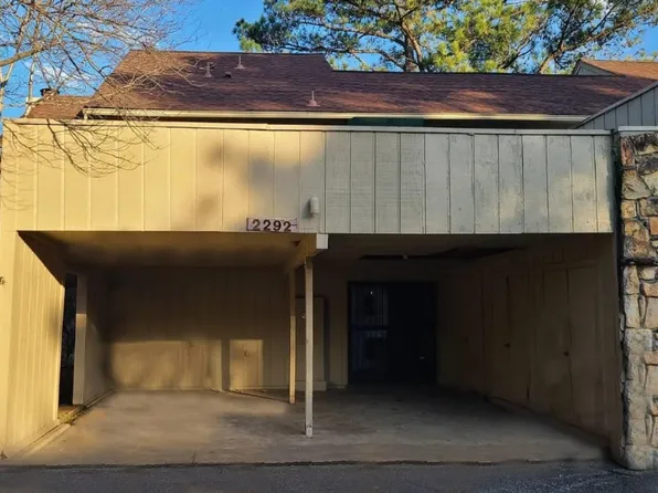 2292 Foxmoor Ln #60, Cordova, TN 38016