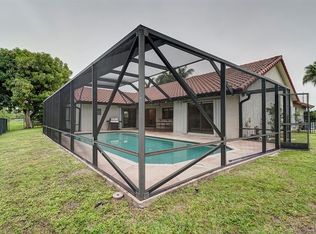 9101 Old Pine Rd, Boca Raton, FL 33428