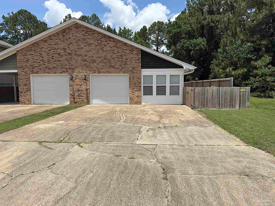 1st image of 7072 Lake Joanne Dr