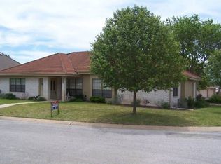 521 Preston Trail Loop, Kerrville, TX 78028