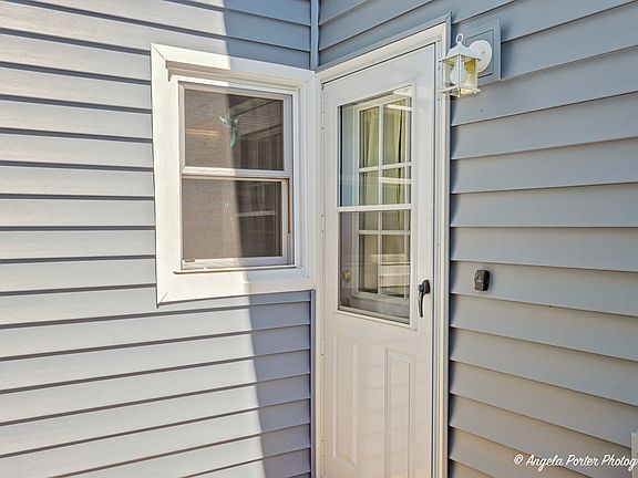 3rd image of 34248 N Birch Ln
