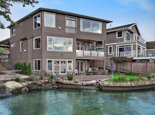 3707 Lake Washington Blvd N, Renton, WA 98056