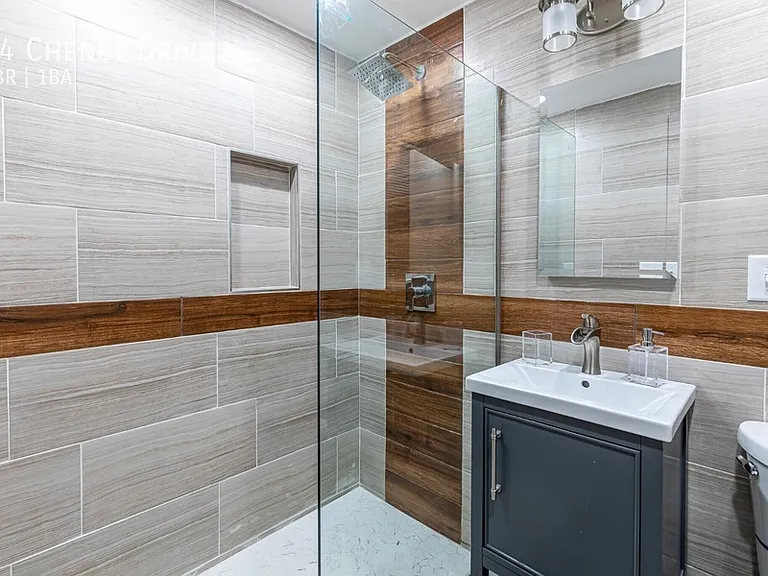 64 Cheney Dr — Photo 17