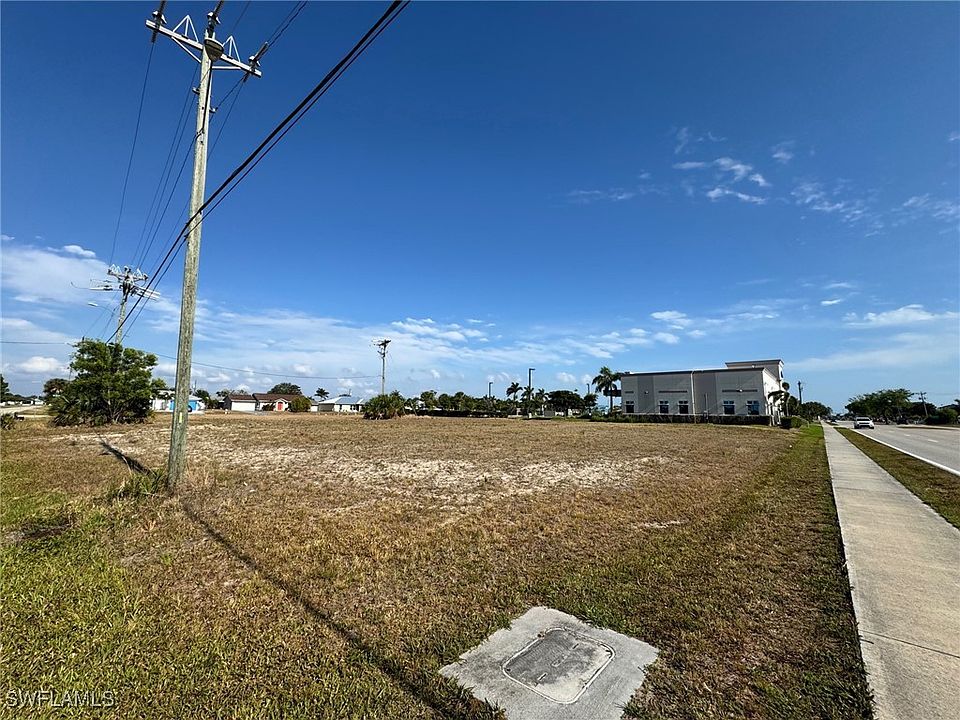 1st image of 4531 Chiquita Blvd S
