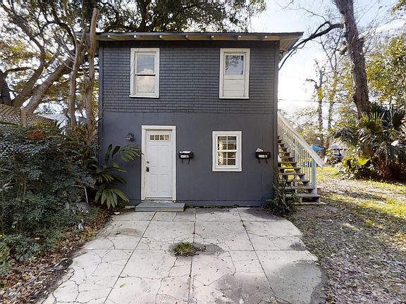 2nd image of 1414 Ingleside Ave #A