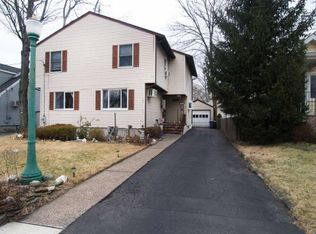 30 Dakota Ave, Dumont, NJ 07628
