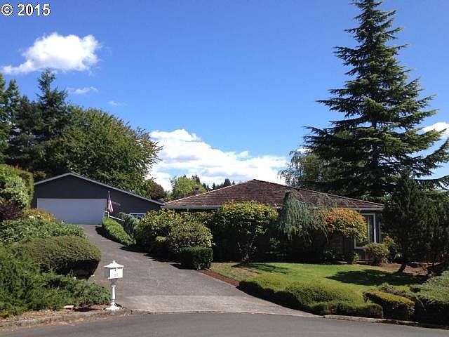 1st image of 8605 NW Lakecrest Ct