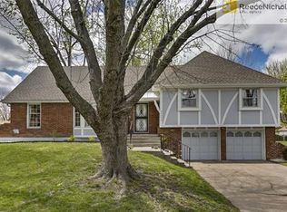 9408 Ralston Ave, Kansas City, MO 64138