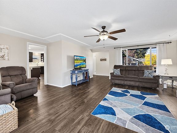 5th image of 6133 S Wapato Lake Drive