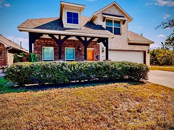 700 N Irving Heights Dr, Irving, TX 75061