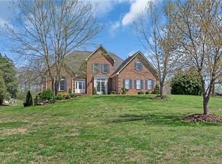 236 Blueberry Hill Dr, Statesville, NC 28625