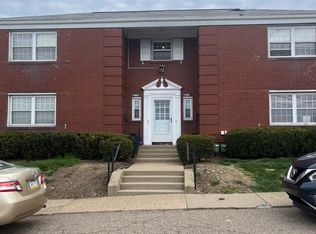 5116 Towers Ter APT 1, Pittsburgh, PA 15229