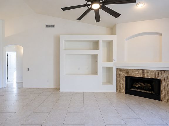 3rd image of 2335 W Noble Heights Dr