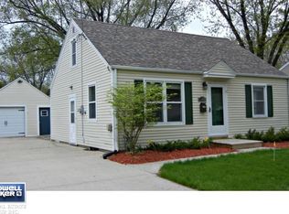 1498 Grignon St, Green Bay, WI 54301