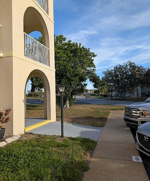 2258 World Parkway Blvd W #10 — Photo 37