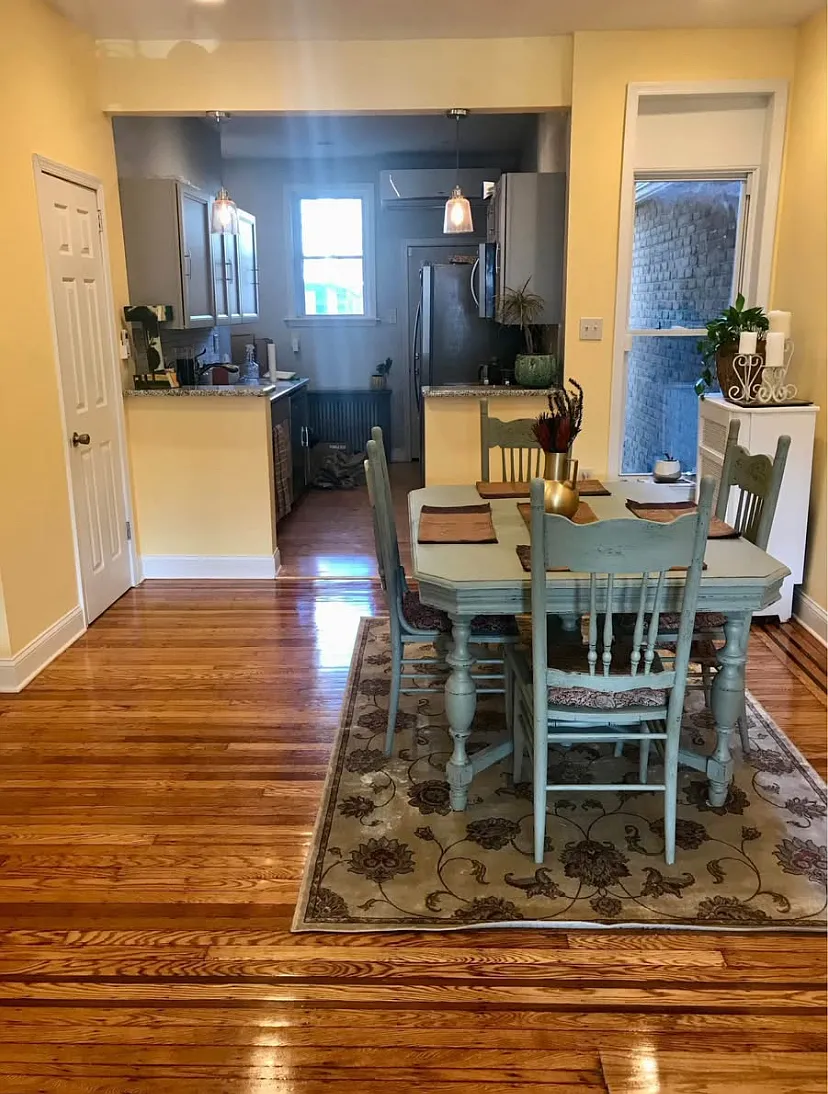 3 bed, 1128 sqft, $1,800 — Photo 4