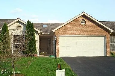 125 Sequoia Ct photo 1