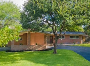 111 Oakhurst Pl, San Antonio, TX 78209