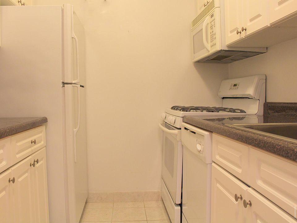 1st image of 345 E 80th St APT 26D
