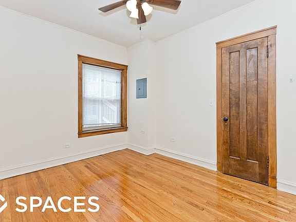 3rd image of 3548 N Bosworth Ave #Unt1