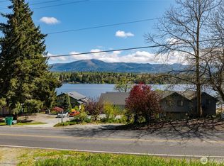 18068 W Big Lake Blvd, Mount Vernon, WA 98274