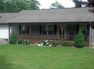33 Iuka Ln, Crossville, TN 38572