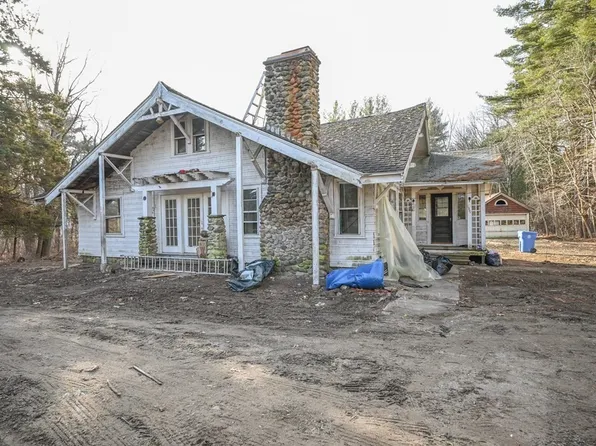 1897 West St, Wrentham, MA 02093