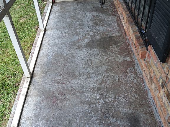 4th image of 724 Chin St