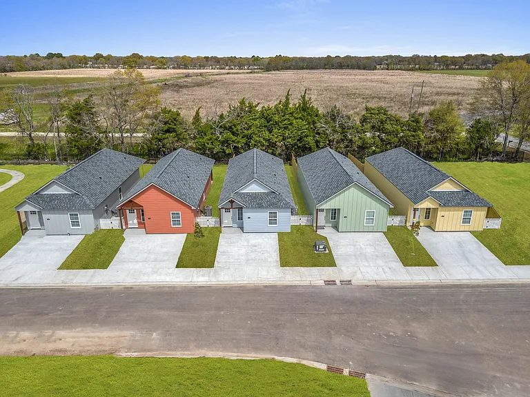 The Crest Homes — Photo 35