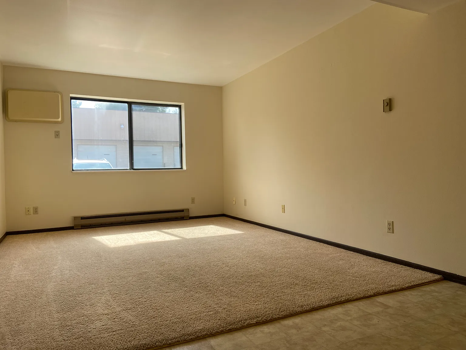 2 bed, $825 — Photo 3