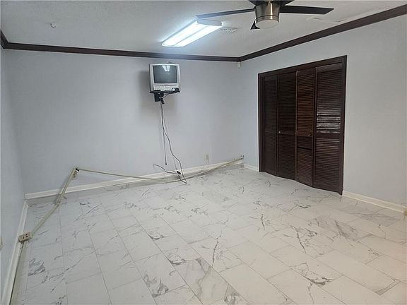 4th image of 5552 Grand Bayou Dr