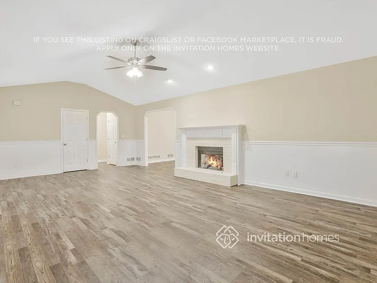 251 Warrenton Dr — Photo 6