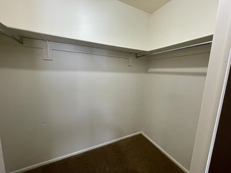 624 N Main St — Photo 6