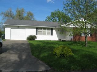 8 Ray Dr, Kirksville, MO 63501