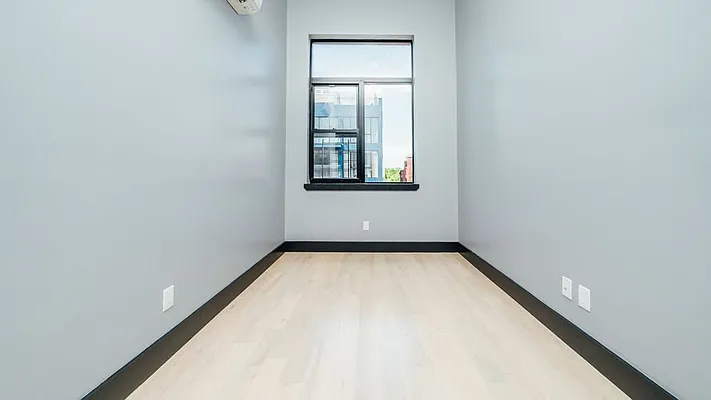 Rented by Nooklyn NYC LLC | media 38