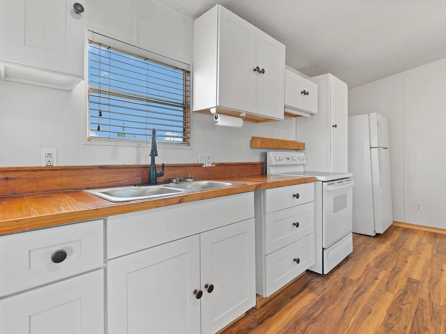 2 bed, 924 sqft, $1,250 — Photo 2